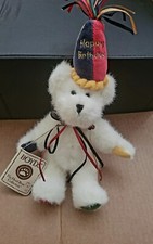 Boyds Head Bean Collection Birthday Bear- 11 inch. Tags on item.