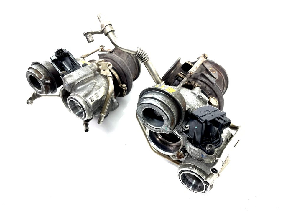 BMW X5 X6 2008-2014 4,4 L N63 MOTOR TURBOCOMPRESOR IZQUIERDO DERECHO CONJUNTO OEM Foto 3 de 4