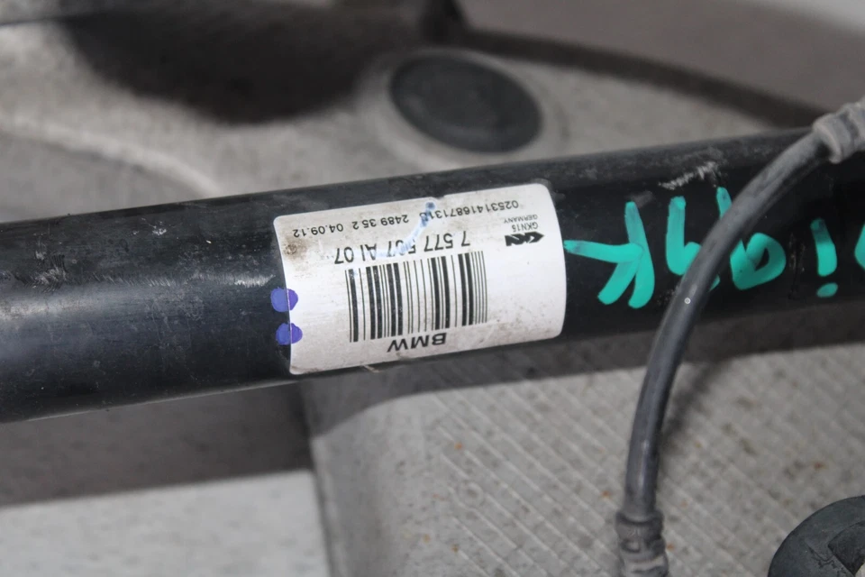 Eje trasero izquierdo portador de rueda eje buje rodilla BMW OEM F06 650i 640i Gran Coupé Foto 4 de 4