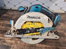 Makita Tool 18V LXT Brushless Cordless 6-1/2" Circular Saw (Tool-Only) XSH03Z