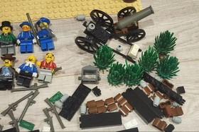 LEGO 6765 Gold City Junction 6769 Fort Legoredo Western Cowboys Set without Box