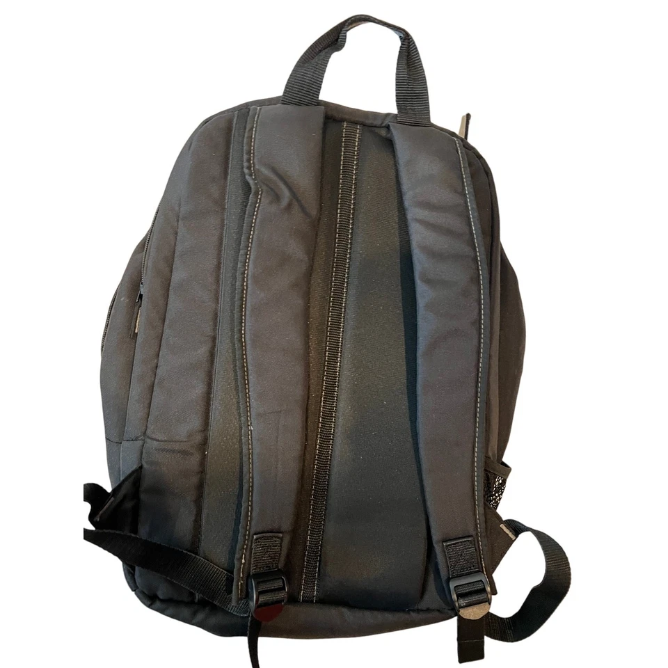 Mochila acolchada negra para ordenador Case Logic Foto 2 de 4