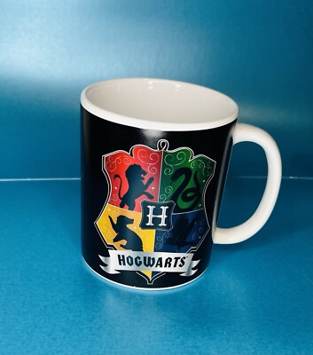  Harry Potter, Hogwarts Tasse Official Merchandise mit Schulschild Zauberer 