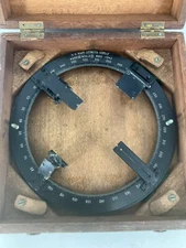 Vintage 1943 US Navy Azimuth Circle Mark III Mod 2 Ser N 9886 with Wood Case