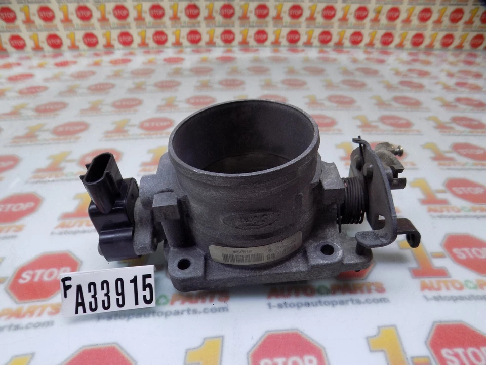 Ford E-150 Econoline 1998-2004 carrocería del acelerador 3C2Z-9E926-AA fabricante original Foto 3 de 4