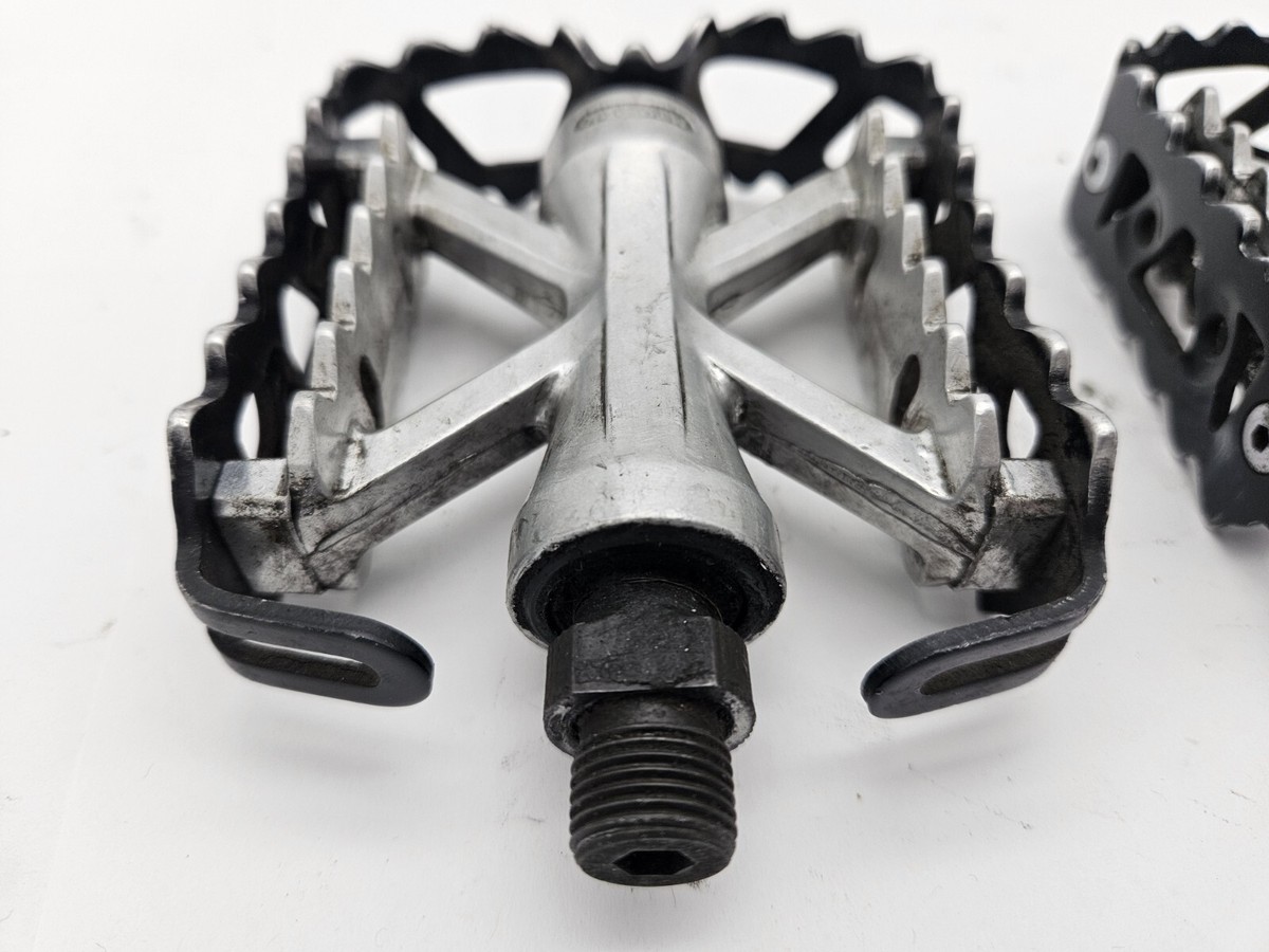 SR Sakae MTP-110 Pedals Old School BMX Double Cage 9/16 in SR Sakae MTP-110 Pedals Old School BMX Double Cage 9/16 in