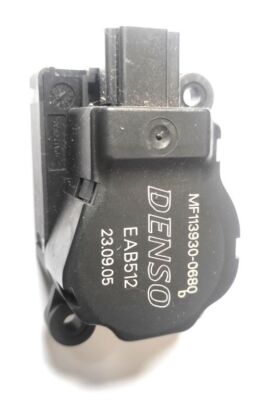 Land Rover Discovery 3 - LR3 2005 Stellmotor Heizung Klima MF1139300680 UST84532