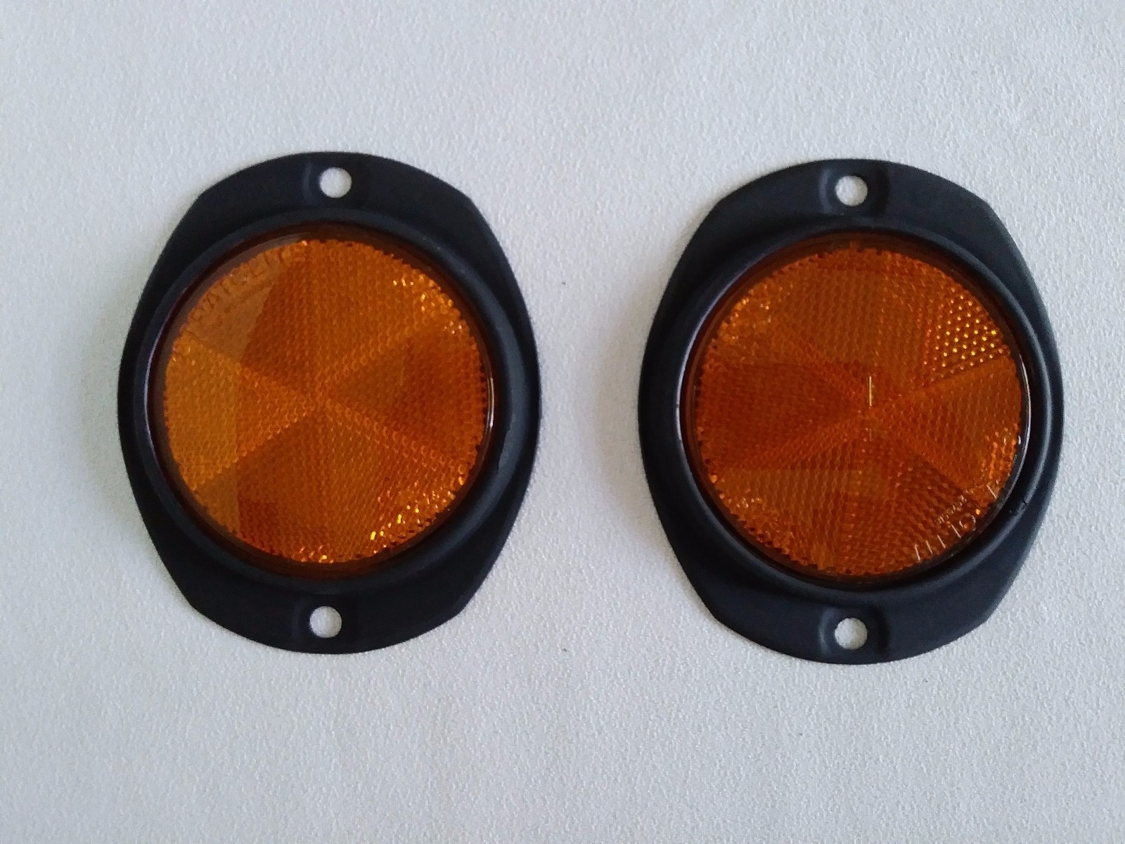 Reflector Amber Set of 2 12342500-2 Flat Black Casing M998 HMMWV 