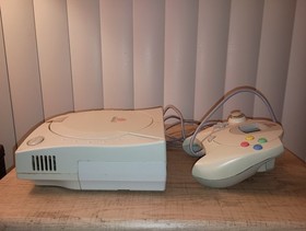 Sega Dreamcast and Controller - FOR PARTS (see desc.)