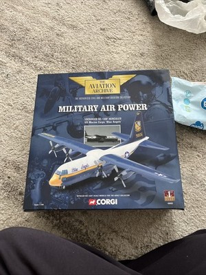 Corgi (48402), Modellflugzeug ''Lockheed KC-130F Hercules'' Blue Angels