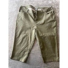 Catherines Sateen Stretch Capri Women's Sz 26W Plus Size Green