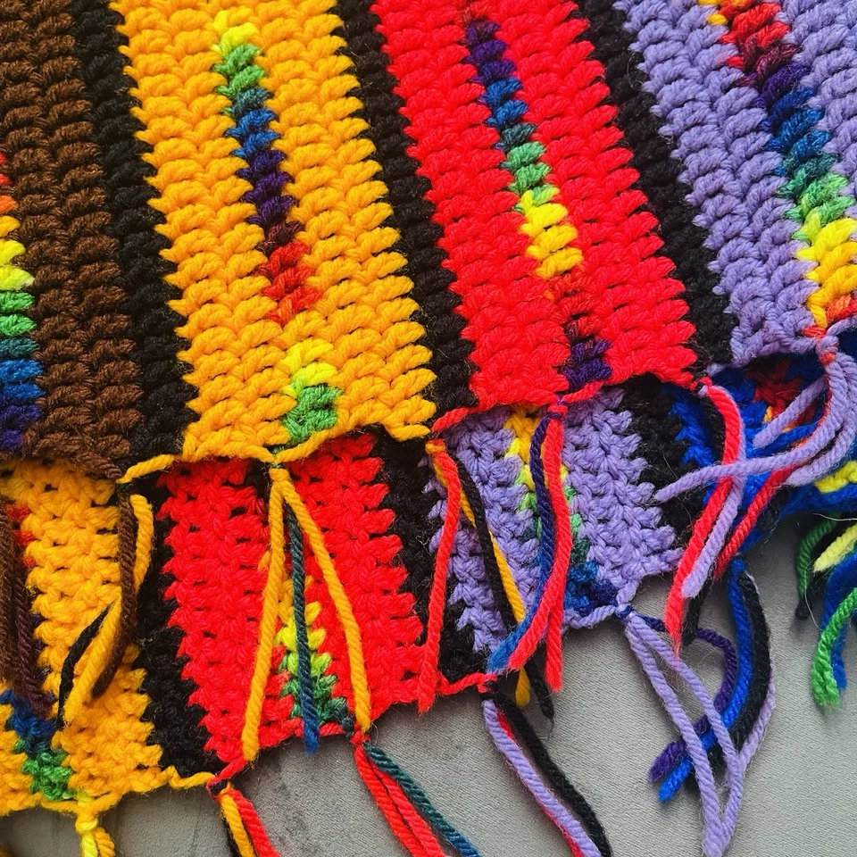 Manta Afgana Crochet Reggae Rasta Colores Arco Iris Rayas Boho Colorida 56 x 72 Foto 2 de 4