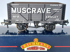 OO Gauge BACHMANN 37-154  8 Plank Wagon  Henry Musgrave - Superb Boxed Example