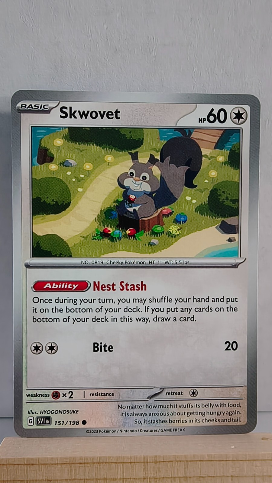 Skwovet [LP] - Pokemon TCG Scarlet & Violet Base 151/198 [Common]