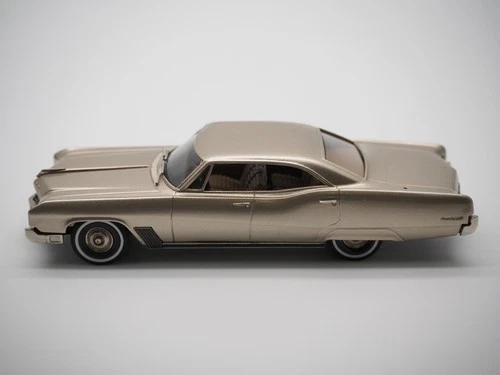 Brooklin BRK 208 - 1967 Buick Wildcat 4-Door Hardtop Sedan - Made in England