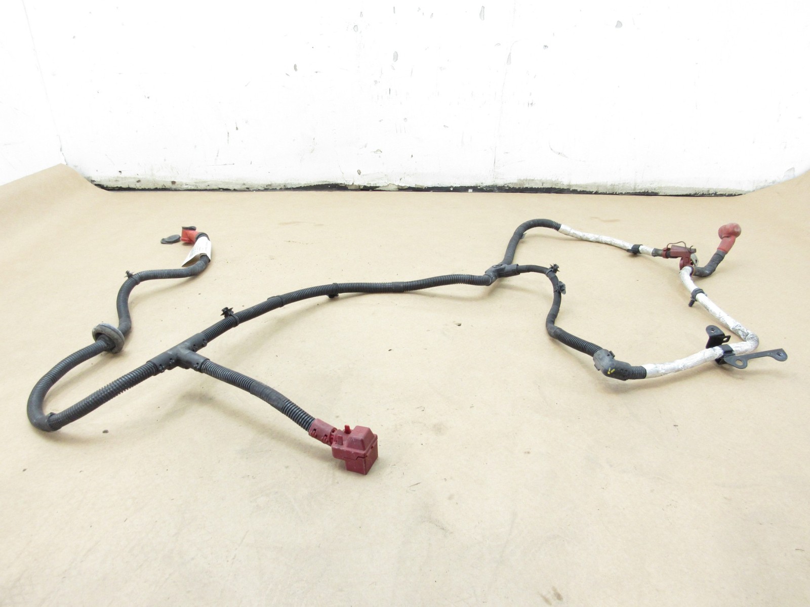 Maserati Levante 2016-2024 Battery cable