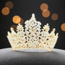 Luxury Gold crown, Swarovski crystal crown, wedding headpiece, Pageant Crown