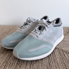 adidas gazelle silver green womens Adidas LA Trainer OG Solid Grey Core Black main image 0