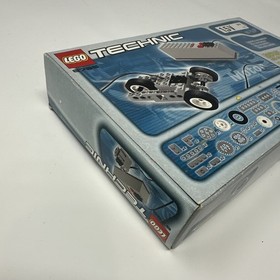 1997 LEGO Technic Motor 9v Set 8735- (Sealed)