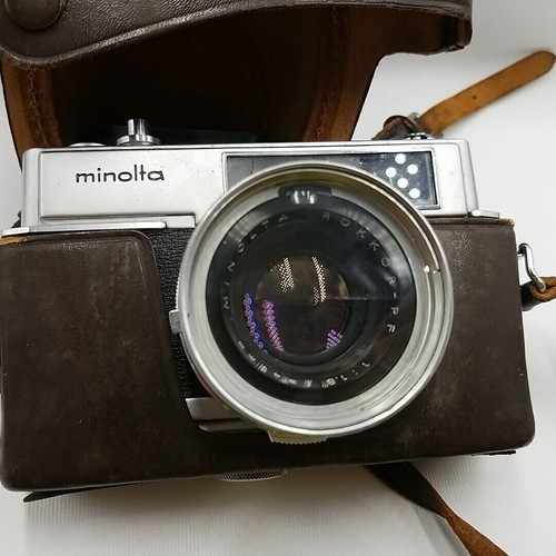 Minolta Hi-Matic 7 Rangefinder Film Camera w/ Rokkor PF 45mm f/1.8 Untested. == - Picture 2 of 15