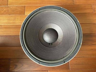 JBL 2231A 38cmプロフェッショナルシリーズ スピーカー 【公式通販】