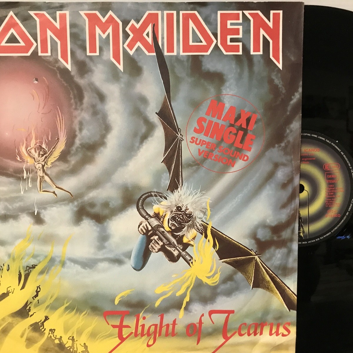 Iron Maiden – Flight Of Icarus 12