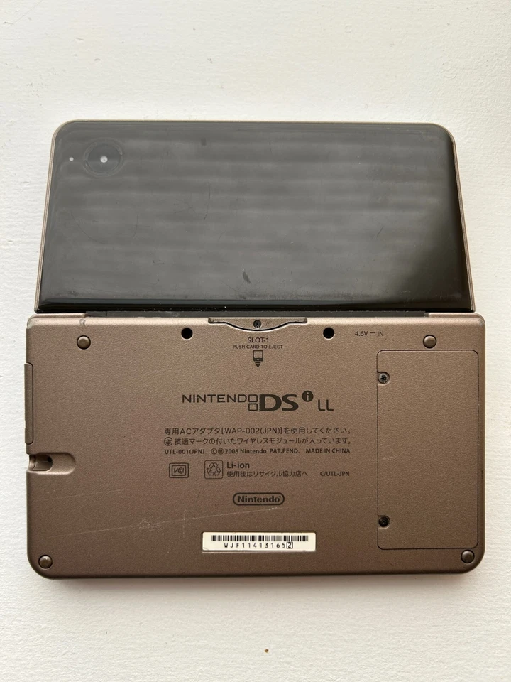 Nintendo DSi LL Bronce/Marrón Oscuro BUEN ESTADO Versión Japonesa Juega Juegos EE. UU. Foto 3 de 3