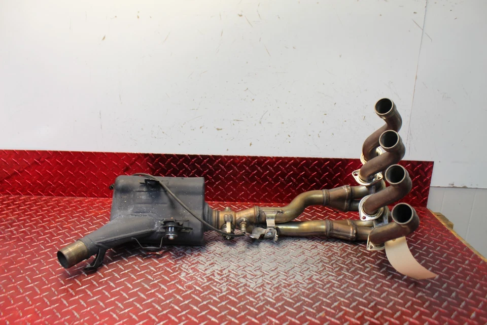 Suzuki GSXR 600 2025 OEM STOCK CABEZAL ESCAPE CON SENSOR O2 1400 millas GX381 Foto 3 de 4