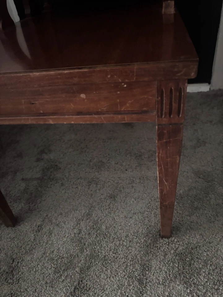 Mesa auxiliar/extremo superior vintage de nogal MCM Mersman Formica Foto 2 de 4