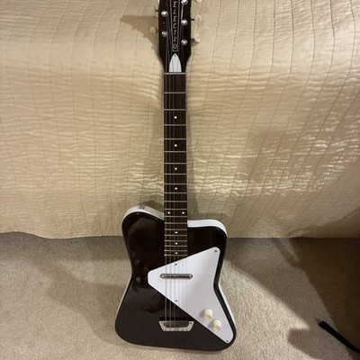 Danelectro Pro Maroon