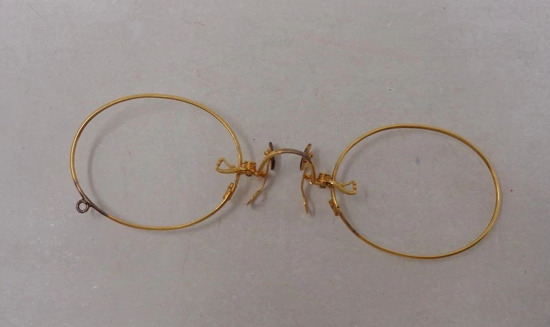 Ancienne lunettes - Pince nez - Lorgnon ancien en métal 1920's - Photo 2/4