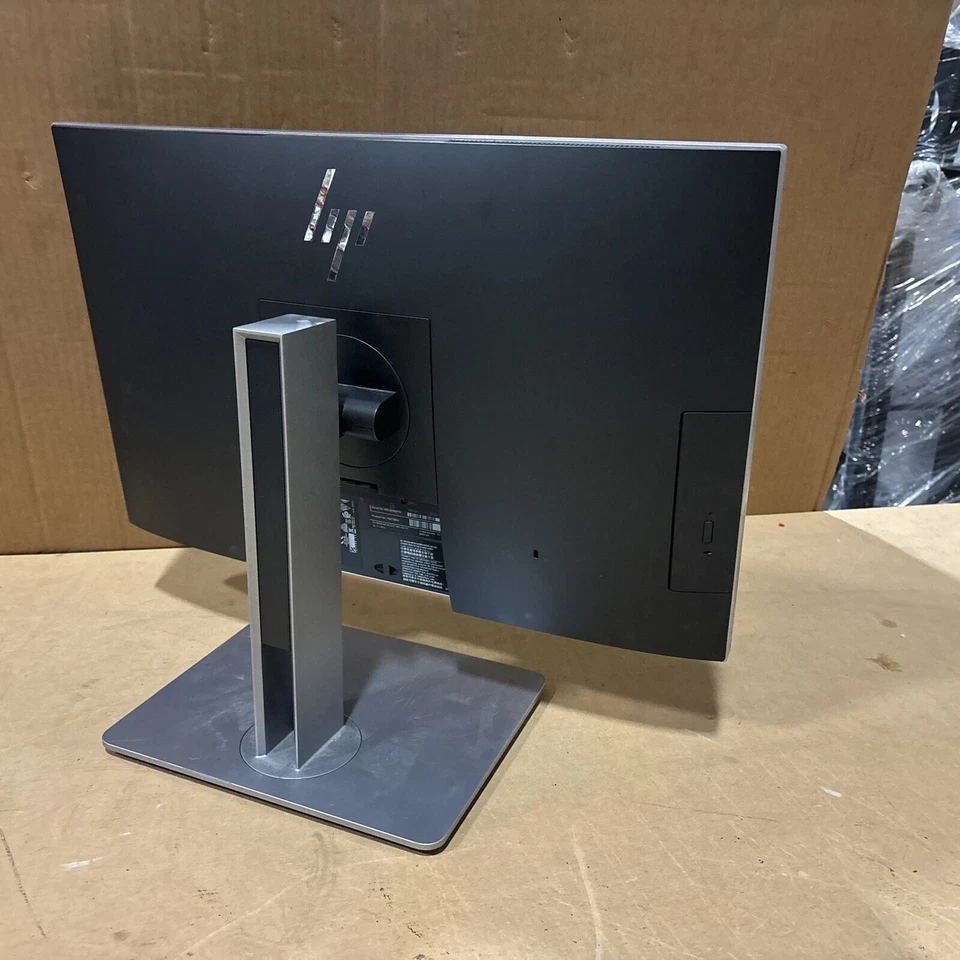 HP EliteOne 800 G3 23.8" Touchscreen AIO i5-7500 8Gb Ram 128GB HDD Win 11 Pro A+ - Image 2 of 4