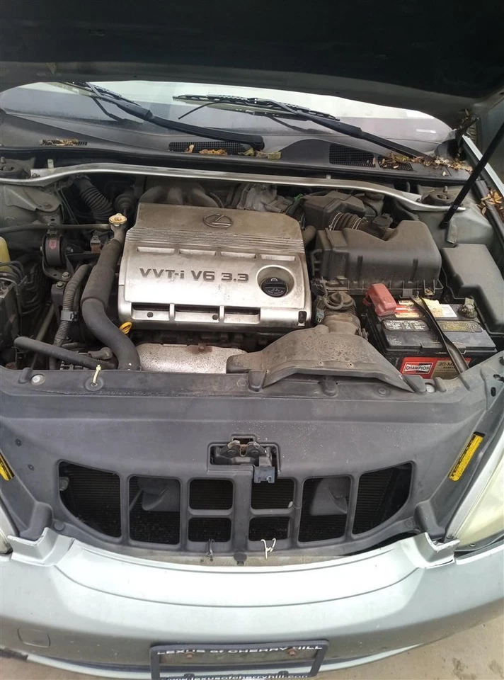 2004 Lexus ES330 Right Tail Light Assembly Green OEM 378964 - Broken Tab? Foto 3 de 4