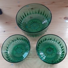 3-teiliges Set Arcoroc France in grün - Schale / Schüssel / Bowl - Vintage 