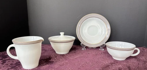 Vintage Pyrex “Regency” White Milk Glass Grey Stripe Sugar &creamer Cup&saucer