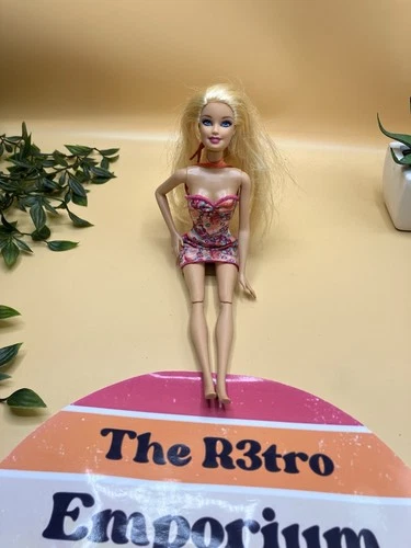 Barbie Figure Doll Vintage 1999 Mid Dress