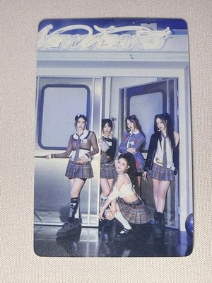 GROUP NewJeans Photocard Bunny - 1st EP Bluebook Ver NJZ Kpop Cute
