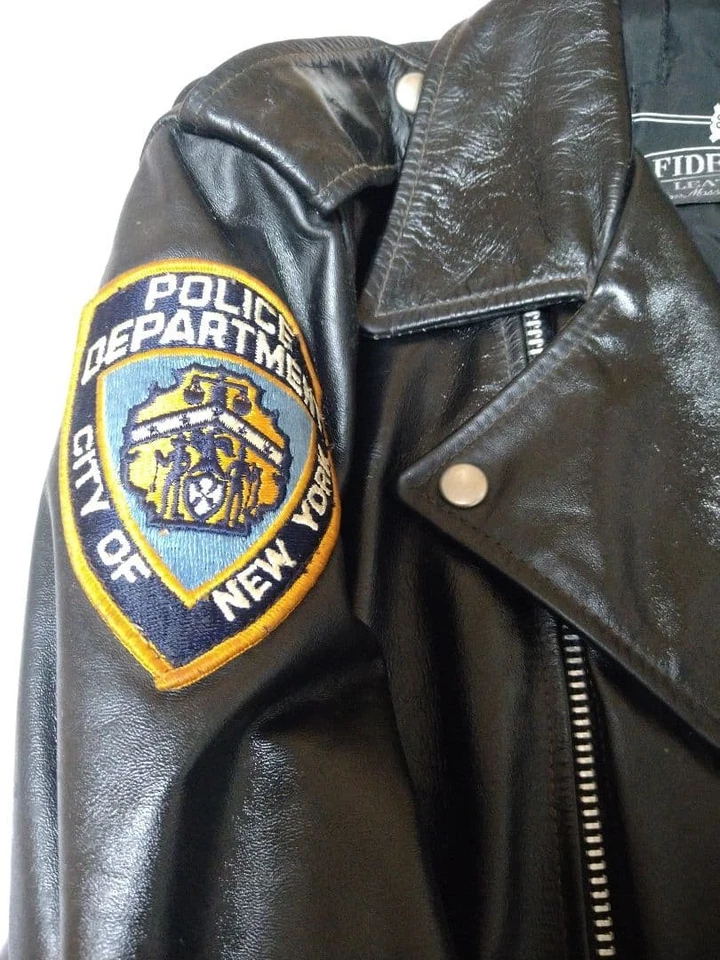 Used Fidelity Leather Riders Jacket Size 40 Black Length 68cm - Image 4 of 4