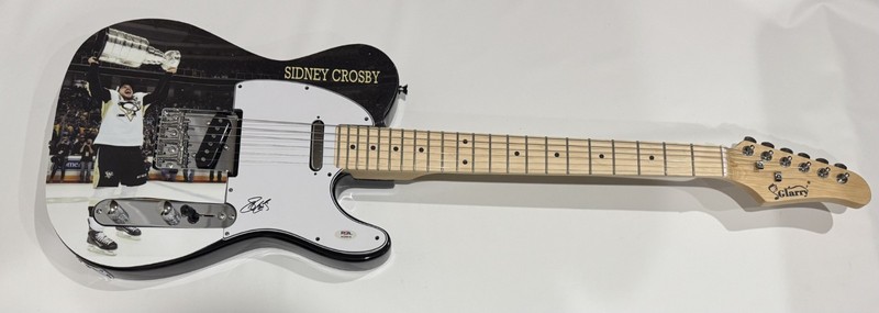 SIDNEY CROSBY SIGNED CUSTOM PITTSBURGH PENGUINS ELECTRIC GUITAR PSA COA