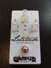 Wampler Latitude Tremolo Standard White Guita...