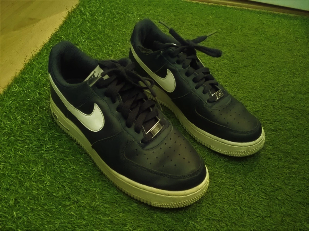 NIKE AIR FORCE 1