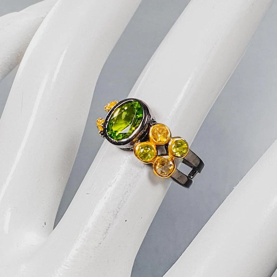 Women ring Natural Peridot 6x4 Silver Ring 925 Sterling / RVS417 - Image 2 of 3