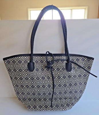 Neiman Marcus  Black White Geometric Diamond/Aztec Pattern Woven Tote  NWOT