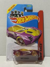 Hot Wheels 2014 HW Race Nerve Hammer X-Racers 176/250 New Sealed Card