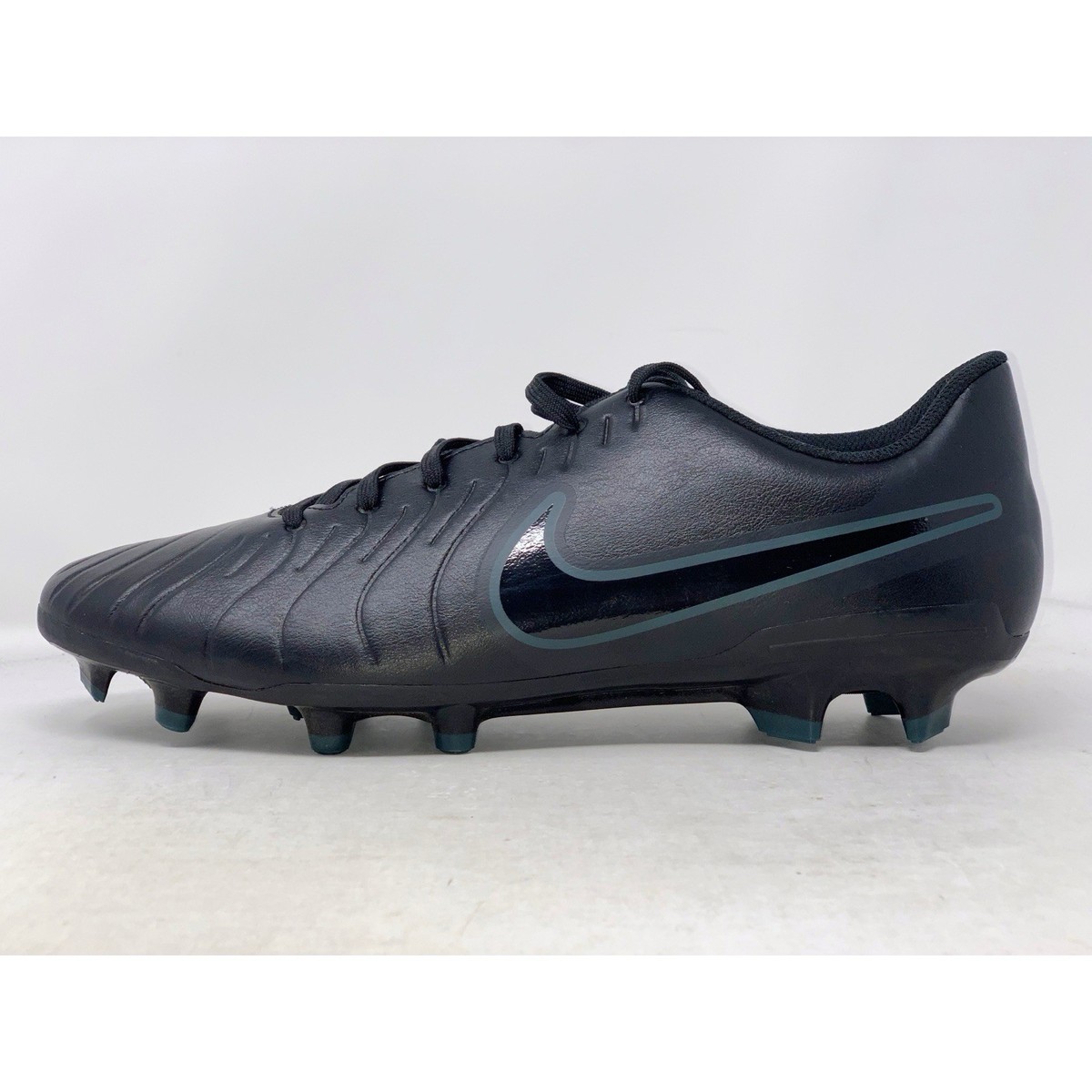 シューズ NIKE Tiempo Legend 10 Nike Tiempo Legend 10 Club FG/MG Black Soccer Cleats, Size 11.5