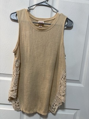 Mossimo Supply Company Ladies Tank With Crocheted Pattern In Sides, Tan, L