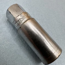 Snap-on S9706 USA 3/8” Drive 6-Point 5/8” Spark Plug Socket Chrome Vintage Tool