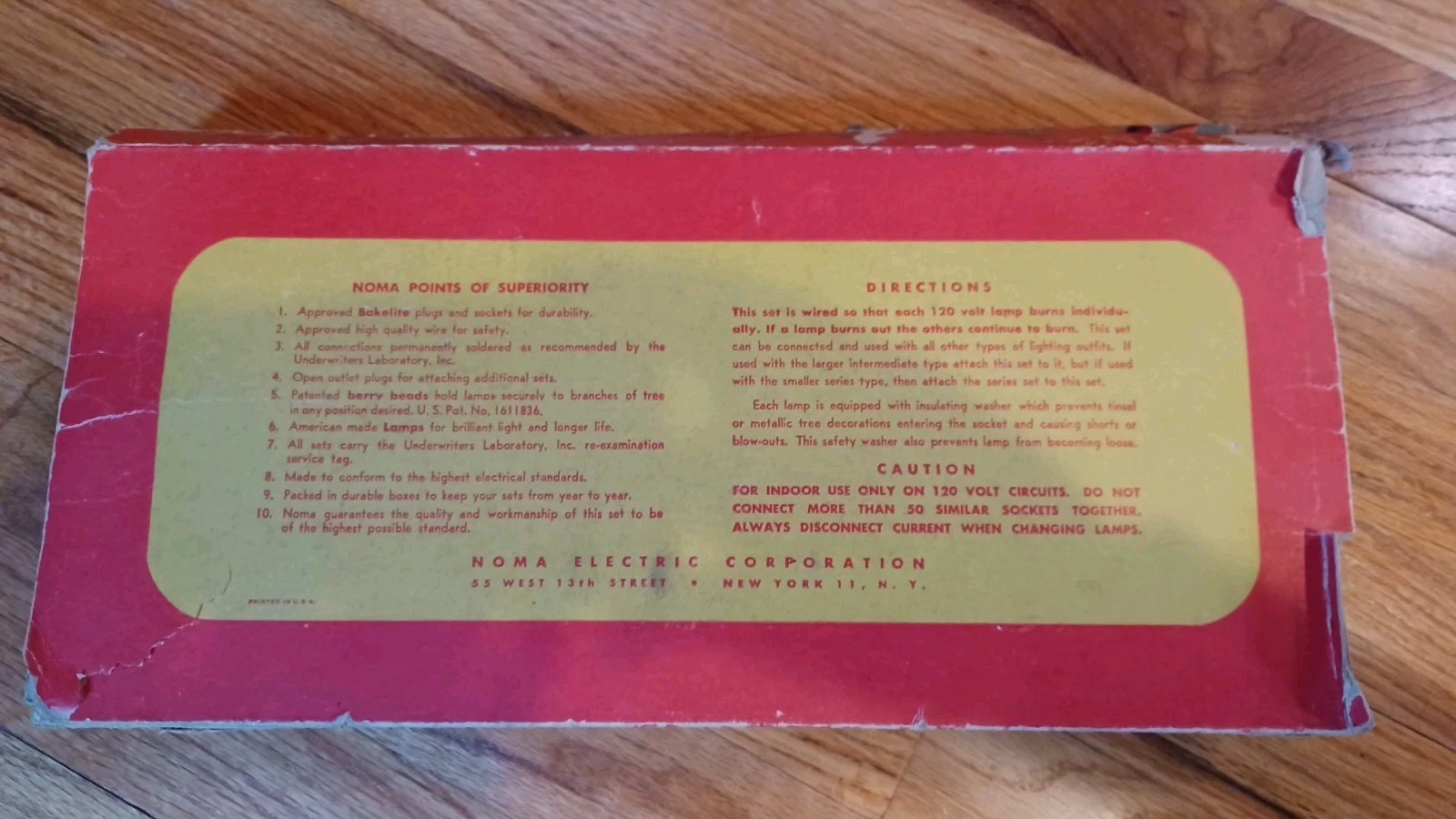 Vintage Noma Glo-Ray Light Strand Red Beads in Box w/ 7 GE Round Bulbs - Works!