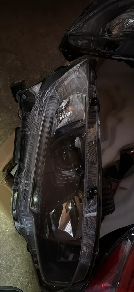 Juego faros delanteros y traseros Honda Civic Hatchback 2020 Foto 3 de 4