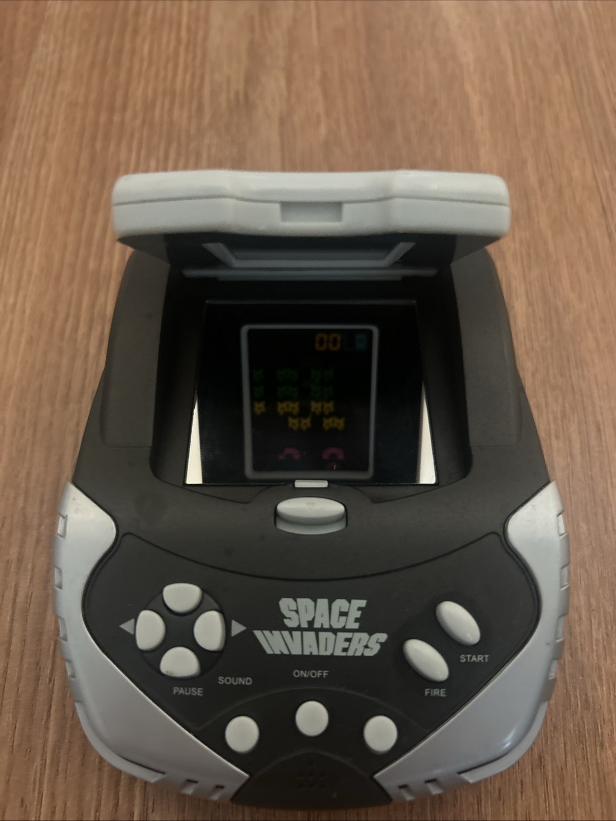 Space Invaders Handheld game Classic Game Portable Excalibur Electronics 402-1